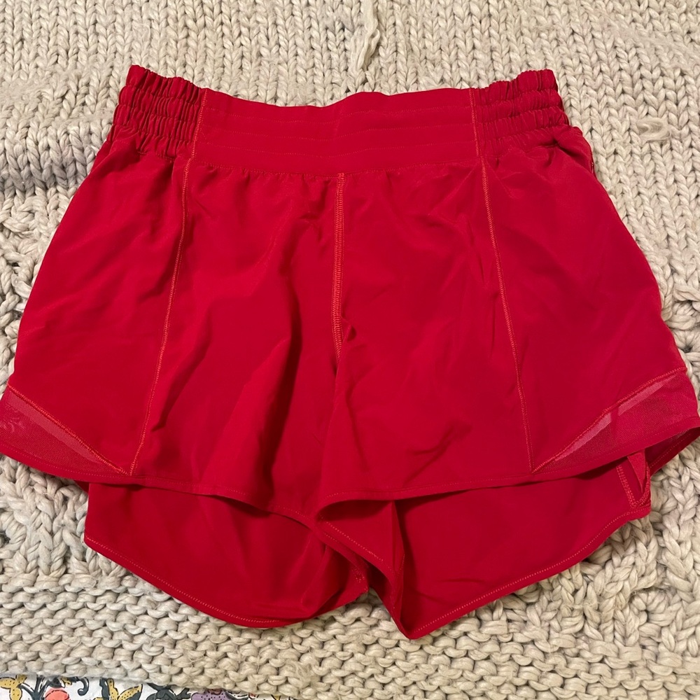Lululemon hotty hot high rise 4in dark red! Size 6